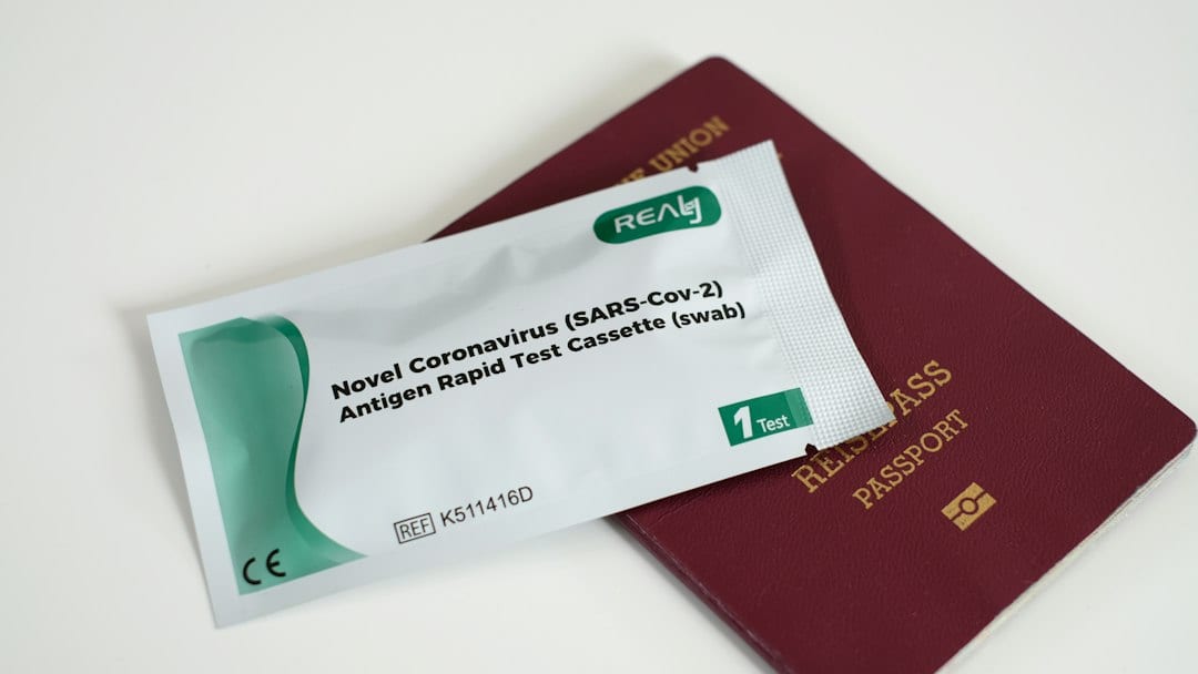 Illustration des Kwiiz Englisch in der Apotheke: Reiseberatung und Reisedurchfall
