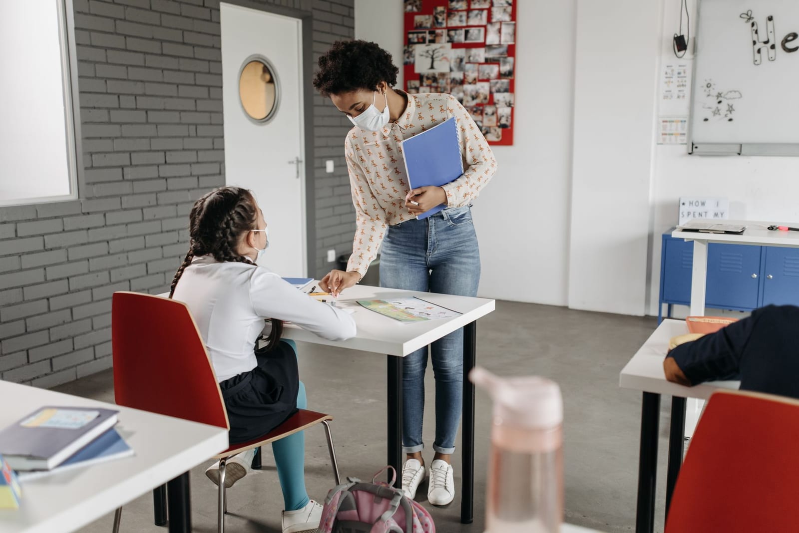 Illustration du Kwiiz Apprendre : cognitivisme et socioconstructivisme